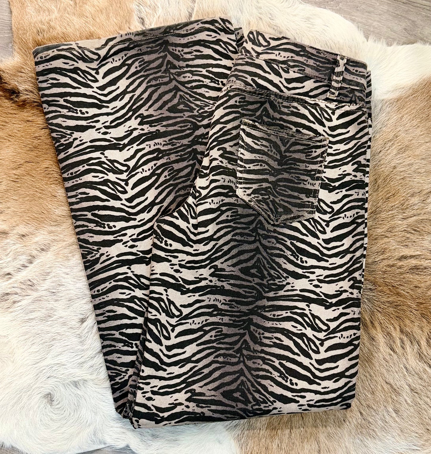 Zebra Jeans